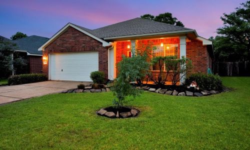 18918 Squirrel Oaks Dr, Magnolia, TX 77355-1970