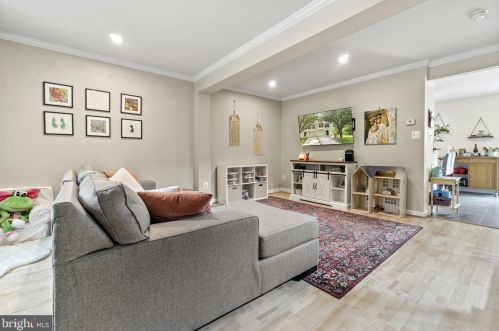 9801 Bartley Ct, Fredericksburg VA  22408-9225 exterior