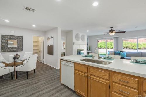 5128 Eliot St, Oceanside CA  92057-2649 exterior