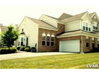 5246 High Vista Dr, Orefield, PA 18069-9116