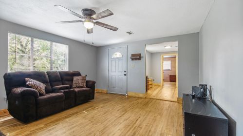 570 7 St, Sunny Hills FL  32428-1204 exterior