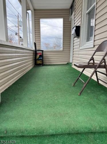 34 3rd St, Paterson, NJ 07506-1844