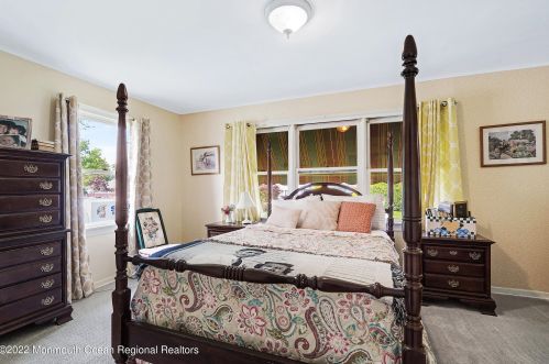 3802 River Rd, Point Pleasant Beach NJ  08742-2054 exterior