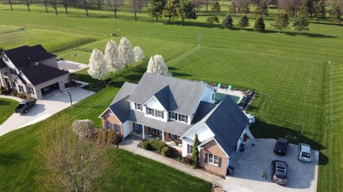 6116 Fairway Dr, Carroll, OH 43112-9415