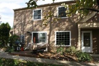 56 Firebush Ln, Macedonia, OH 44067-2880