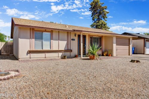 2338 Onza Ave, Mesa, AZ 85202-7917