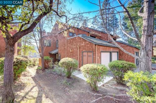 2 Pomfret Walk, Concord, CA 94523-2092
