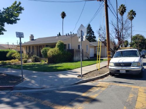 925 Haven Ave, Redwood City, CA 94063-4214