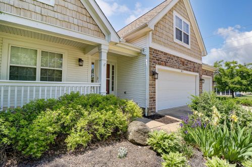 1413 Hickory Gate Dr, Marysville, OH 43040-8015