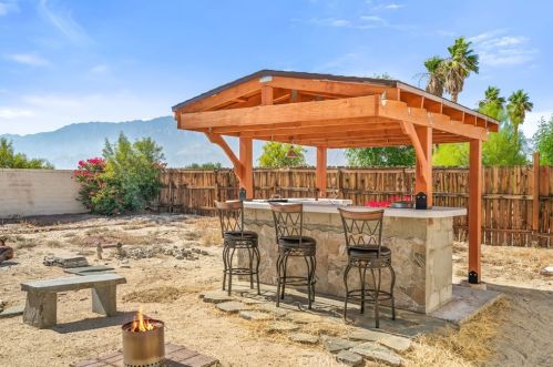 65579 Avenida Ladera, Desert Hot Springs CA  92240-1558 exterior
