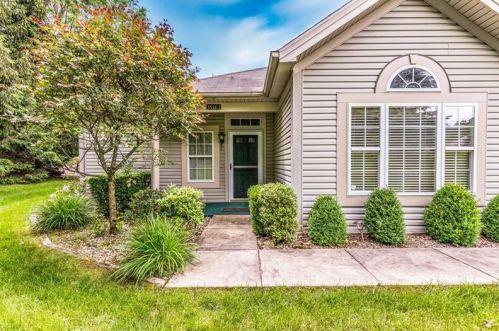 3518-1 Hunters Woods Blvd, New Castle, PA 16105-2714