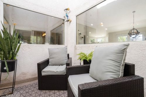 1118 Knollcrest Dr, Covina CA  91724-3432 exterior