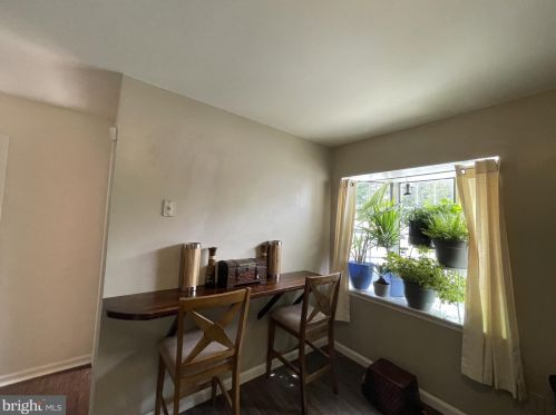 842 Woodcrest Turn, Dover DE  19904-2412 exterior