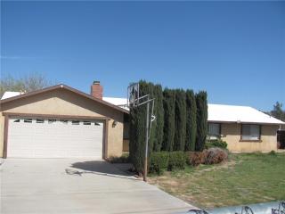 8197 Minstead Ave, Hesperia, CA 92345-7025