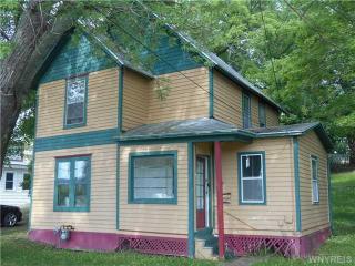 304 Main St, Warsaw, NY 14569-1010