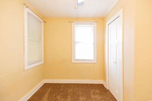 523 Berlin Ave, Mishawaka IN  46544-1503 exterior