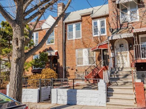 2063 Turnbull Ave, Bronx, NY 10473-2016