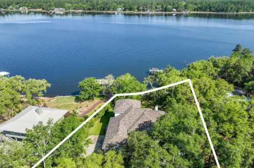 394 Holly Point Rd, Freeport FL  32439-4348 exterior