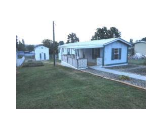 53 Kyle Ave, Fairchance, PA 15436-1010