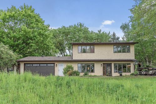 401 Newton Ave, Minnetrista, MN 55388