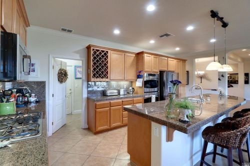 104 Riviera Dr, Rio Vista CA  94571-2243 exterior