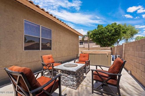 1394 Toledo St, Gilbert AZ  85295-5505 exterior