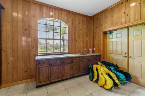 15563 Estancia Ln, West Palm Beach FL  33414-7439 exterior