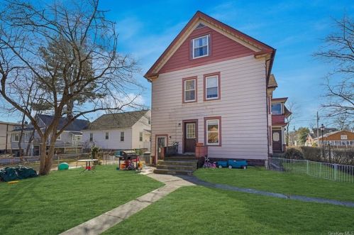 45 Lagrange Ave, Poughkeepsie NY  12603-2420 exterior