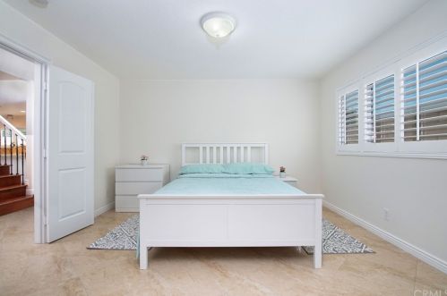 5162 Bridgewood Dr, Buena Park CA  90623-1711 exterior