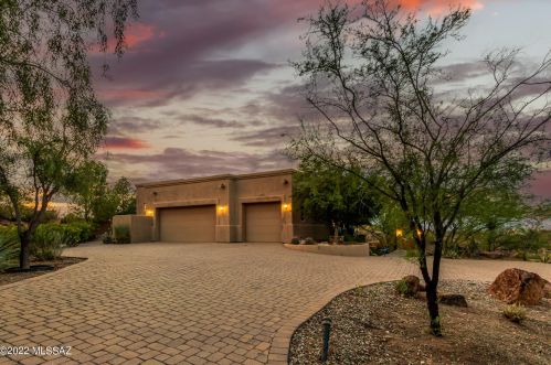 5455 Sonoran Sunrise Pl, Tucson, AZ 85743-8140