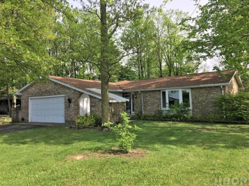 8910 Lugabill Rd, Bluffton, OH 45817-9503