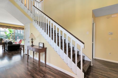 1813 Bardmoor Hill Cir, Orlando, FL 32835-8153