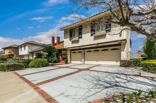 6477 Camino Grande, Anaheim, CA 92807-4824