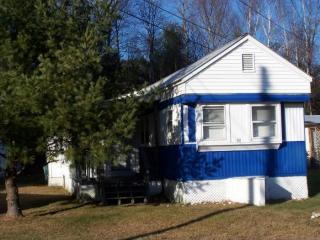 44 Sunset Cir, Ellsworth NH  03223-4658 exterior
