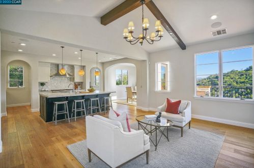 20 Rabble Rd, Orinda CA  94563-3718 exterior