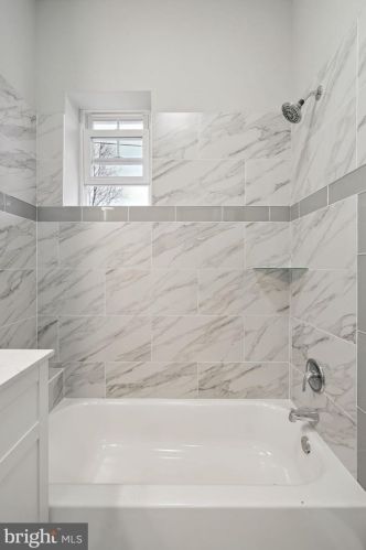 5109 Greene St, Philadelphia PA  19144-2940 exterior