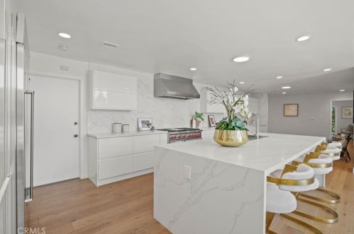 621 Camino Cerrado, South Pasadena CA  91030-4103 exterior