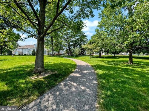 45 Old Cedarbrook Rd, Wyncote PA  19095-2038 exterior