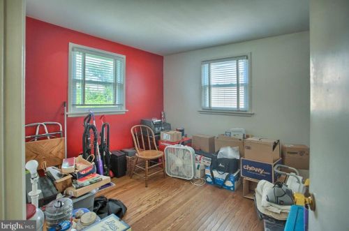 3000 Morningside Dr, Camp Hill PA  17011-5818 exterior