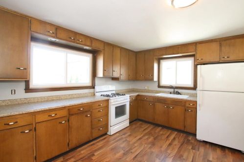 129 9th St, Fond Du Lac, WI 54935-4945