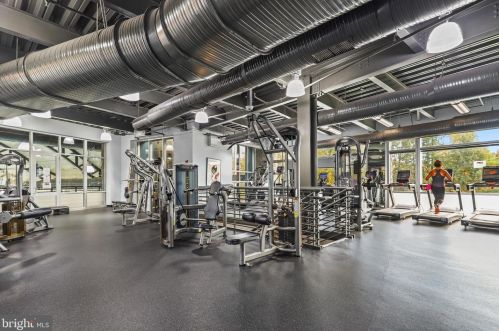 14757 Potomac Branch Dr, Woodbridge VA  22191-4030 exterior