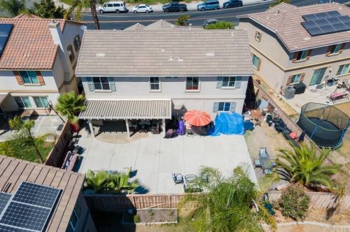 19515 Palomar St, Lake Elsinore CA  92530-6393 exterior