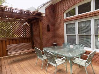 1260 Home Place Dr, Lawrenceville GA  30043-7094 exterior