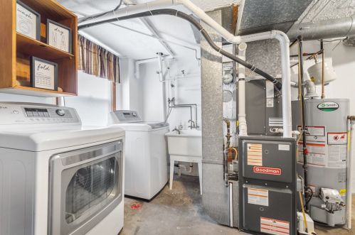 1712 Morningside Ave, Pittsburgh PA 15206-1152 exterior