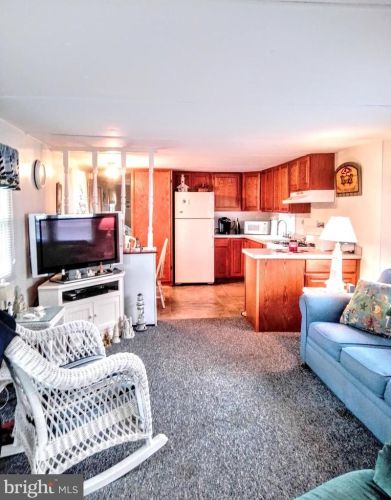 39052 Spicer Ln, Selbyville, DE 19944