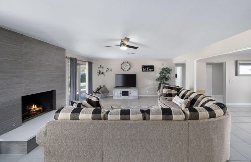 78460 Calle Remo, La Quinta CA  92253-2373 exterior