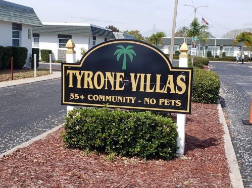 7744 39th Pl, Saint Petersburg, FL 33709-4315