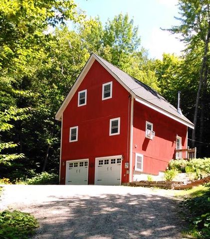 35 Bristenstock Dr, Madison NH  03849-5613 exterior