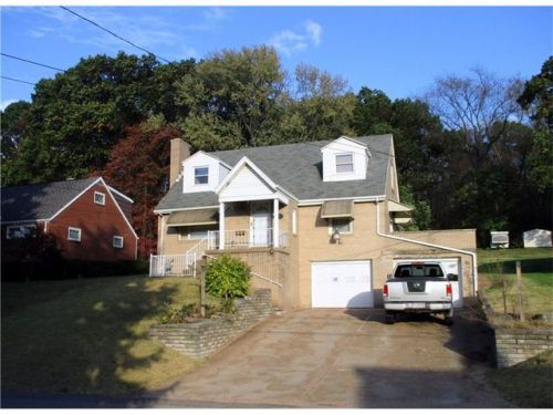 2858 Beaver Rd, Ambridge, PA 15003-1416