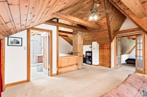 4011 Nelson Rd, Duluth MN 55803-2722 exterior